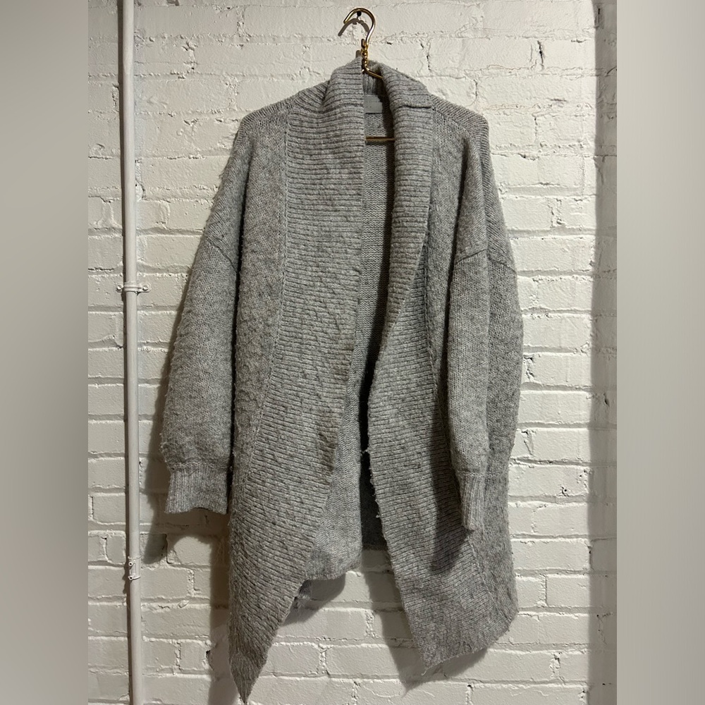 Modern Citizen Gray Sweater